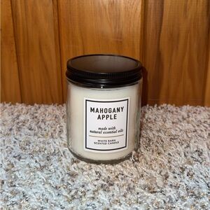 Bath & Body Works White Barn "Mahogany Apple" single-wick scented candle